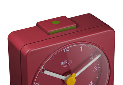 Braun Classic Analogue Travel Alarm Clock - Quiet Quartz Movement, Compact Size, with Snooze and Light Function - packaging