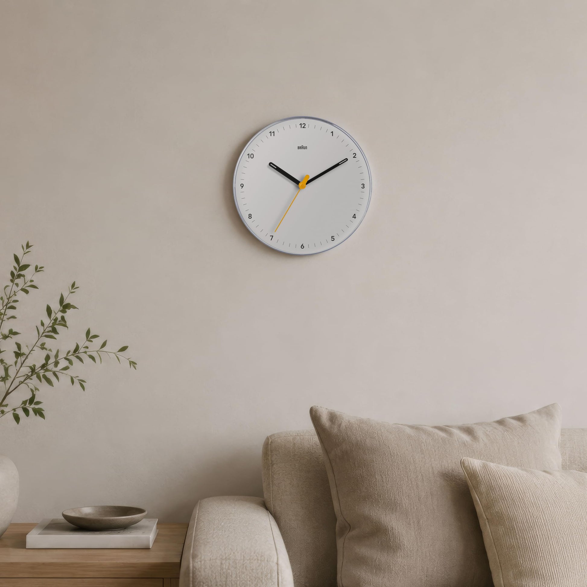 Braun Classic Analogue Wall Clock, 23cm Diameter, White, Silent Sweeping Quartz Movement - close-up detail
