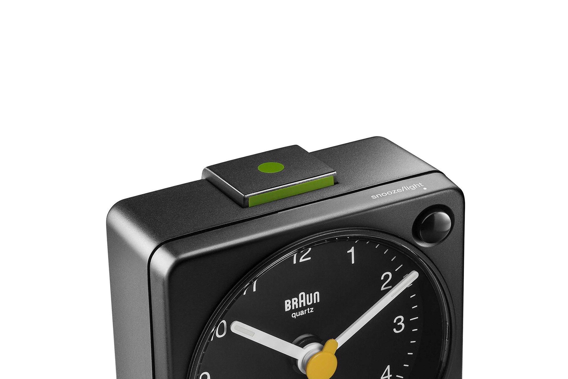 Braun Classic Black Travel Analogue Alarm Clock, 2-Pack, Compact Size with Snooze and Light, Quiet Quartz Movement - label de