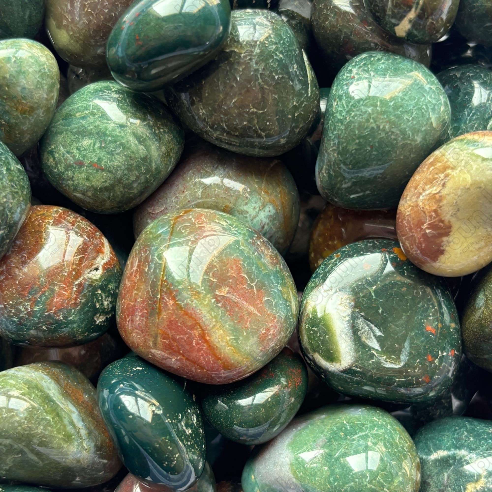 braun HOMES Natural Bloodstone Tumbled Stones, Decorative Pebbles for Aquarium, Vase Fillers, Home Office
