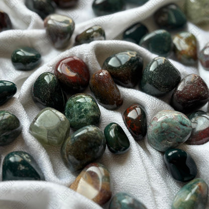 braun HOMES Natural Bloodstone Tumbled Stones, Decorative Pebbles for Aquarium, Vase Fillers, Home Office - back view