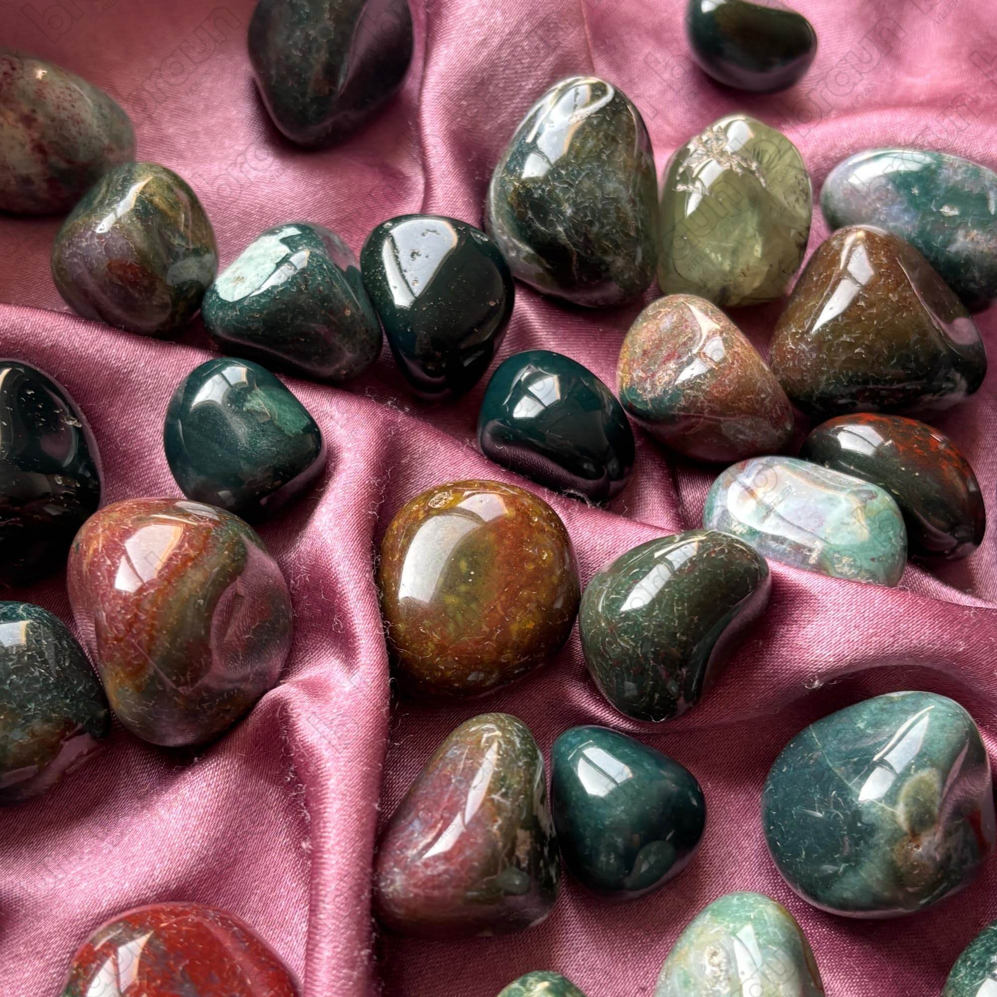 braun HOMES Natural Bloodstone Tumbled Stones, Decorative Pebbles for Aquarium, Vase Fillers, Home Office - packaging
