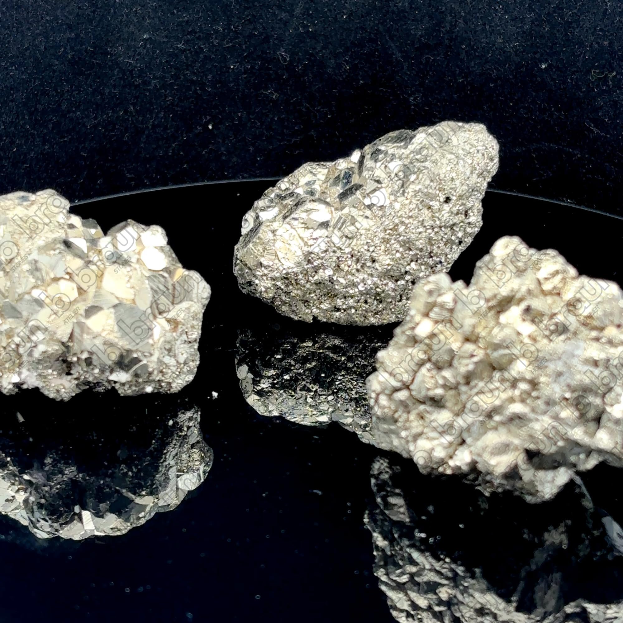 braun HOMES Pyrite Stone, Natural Fool's Gold Crystal, Decorative Stone for Home or Office Décor - front view