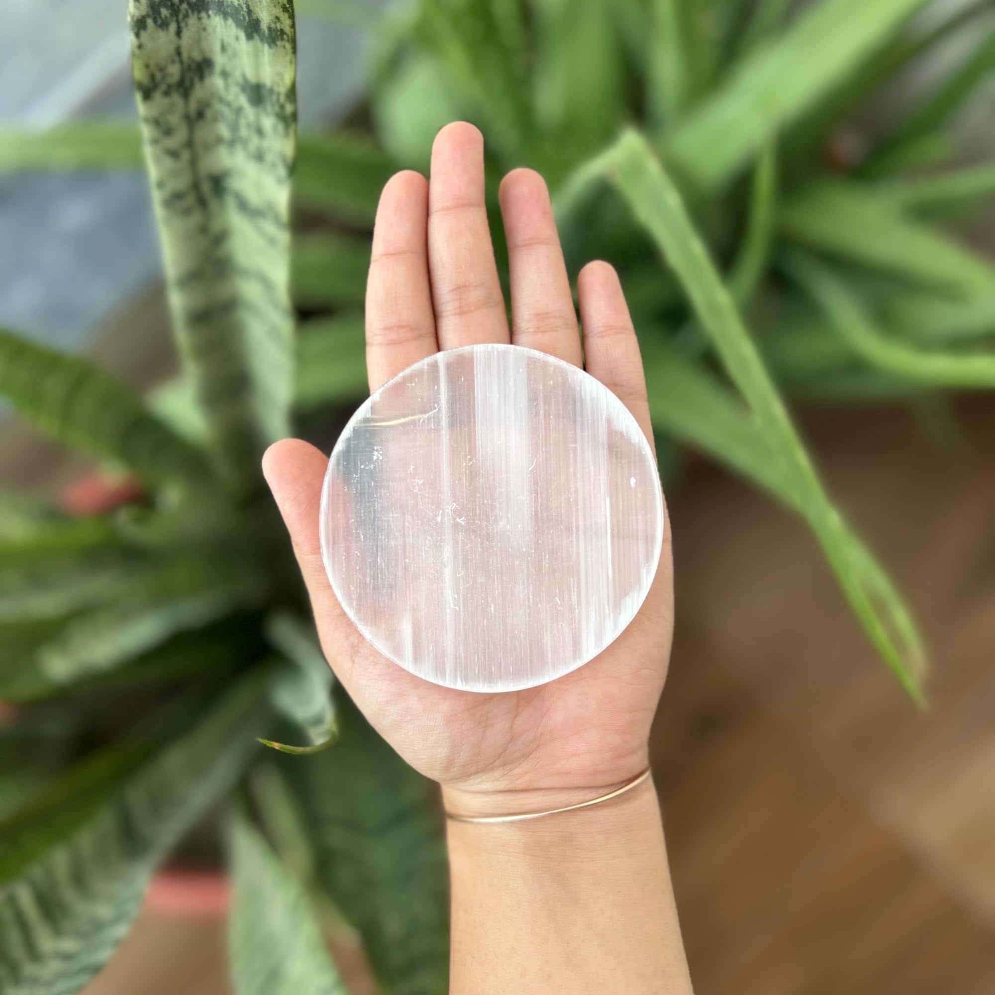 braun HOMES Selenite Charging Plate, 3 Inch, Natural Stone, Crystal Cleansing & Meditation Plate (18)