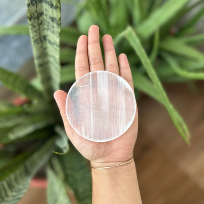 braun HOMES Selenite Charging Plate, 3 Inch, Natural Stone, Crystal Cleansing & Meditation Plate (18)