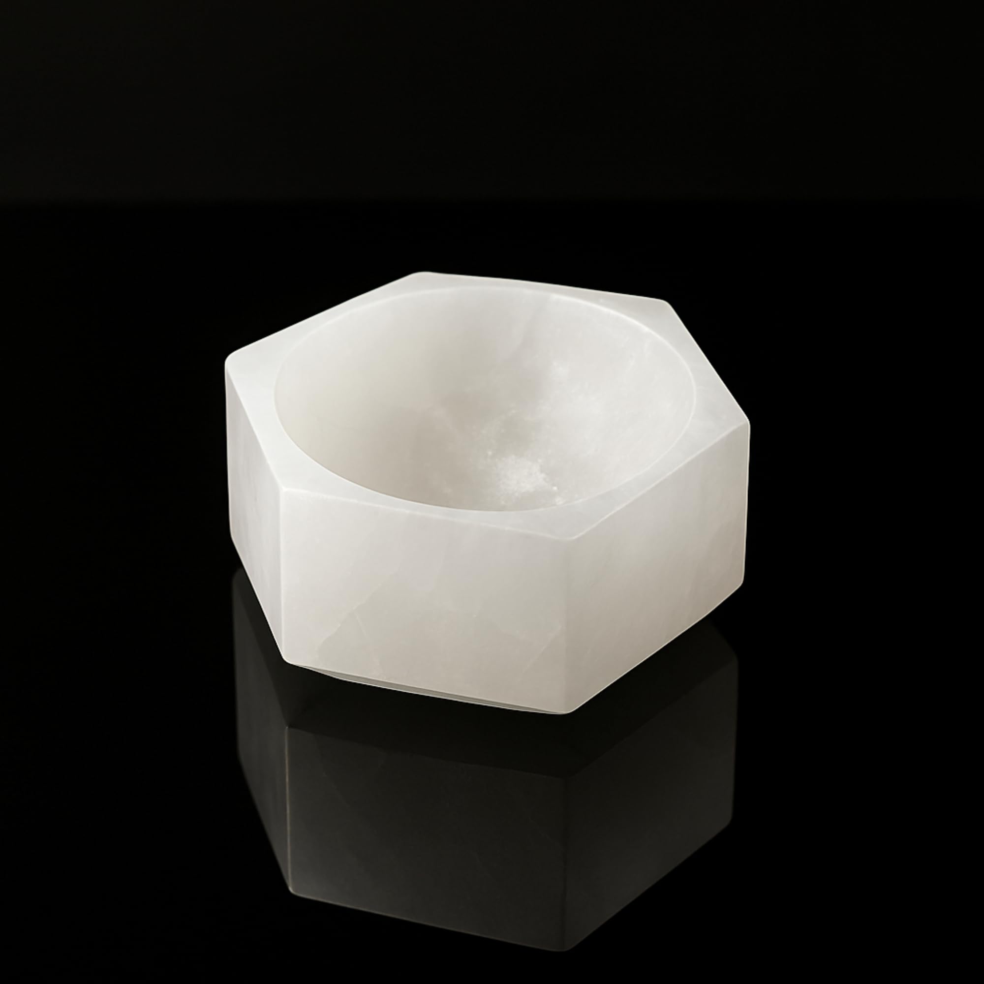 Braun HOMES Selenite Charging Tray Hexagon 5x5x2 Inch Natural Selenite Stone Decorative Tray - label detail