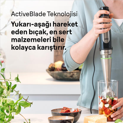 Braun MultiQuick 7 MQ7045X Hand Blender, 1000W, with 1.25L Blender, Chopper, Whisk, Beaker - front view