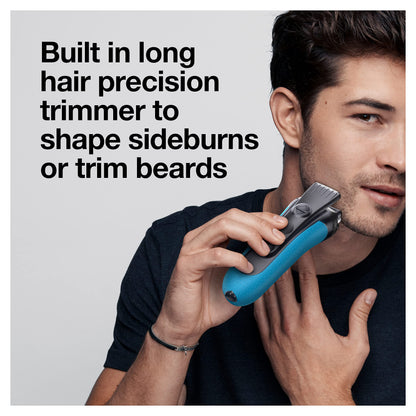 Braun Series 3 Proskin 3040S Wet & Dry Rechargeable Electric Foil Shaver for Men - in use