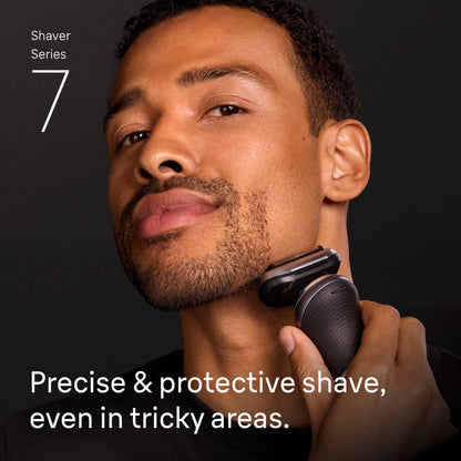 Braun Series 7 Electric Shaver for Men S7 7185cc, Foil Shaver with Precision Trimmer, Extra Head, Clean & Charge Center, Case