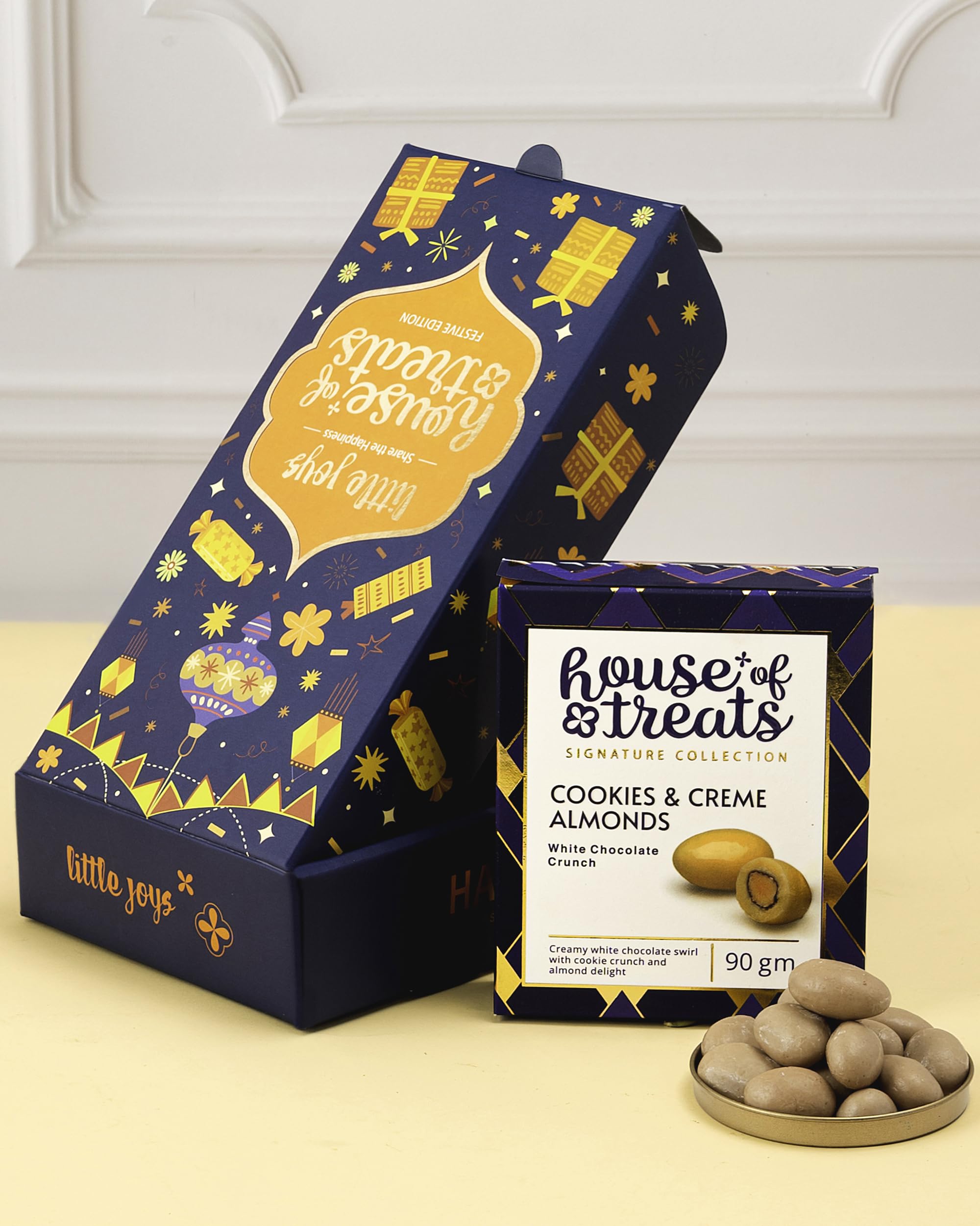 Hyperfoods® Rakhi Hamper For Brother RawFruit Gifts From The Orchards Dry fruit 120 Grams(Cashews, Almonds, Pista, Raisins 30