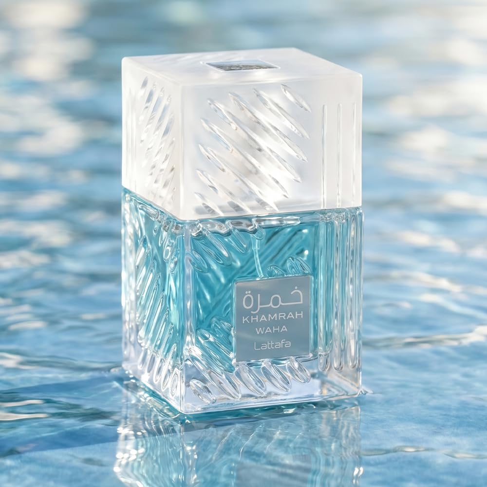 Lattafa Khamrah Eau de Parfum, 100ml Unisex Aromatic Spicy Fragrance with Vanilla, Cinnamon, Woody Notes - close-up detail (3