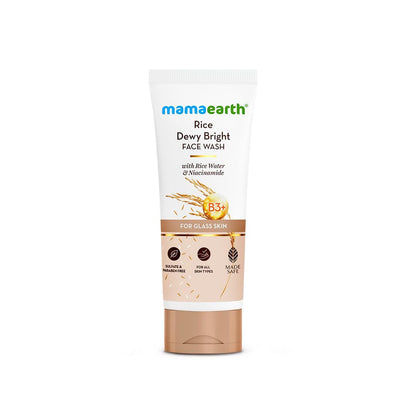 Mamaearth Rice Dewy Bright Face Wash with Rice Water & Niacinamide, Face Cleanser for All Skin Types, Unisex Adult - in use (