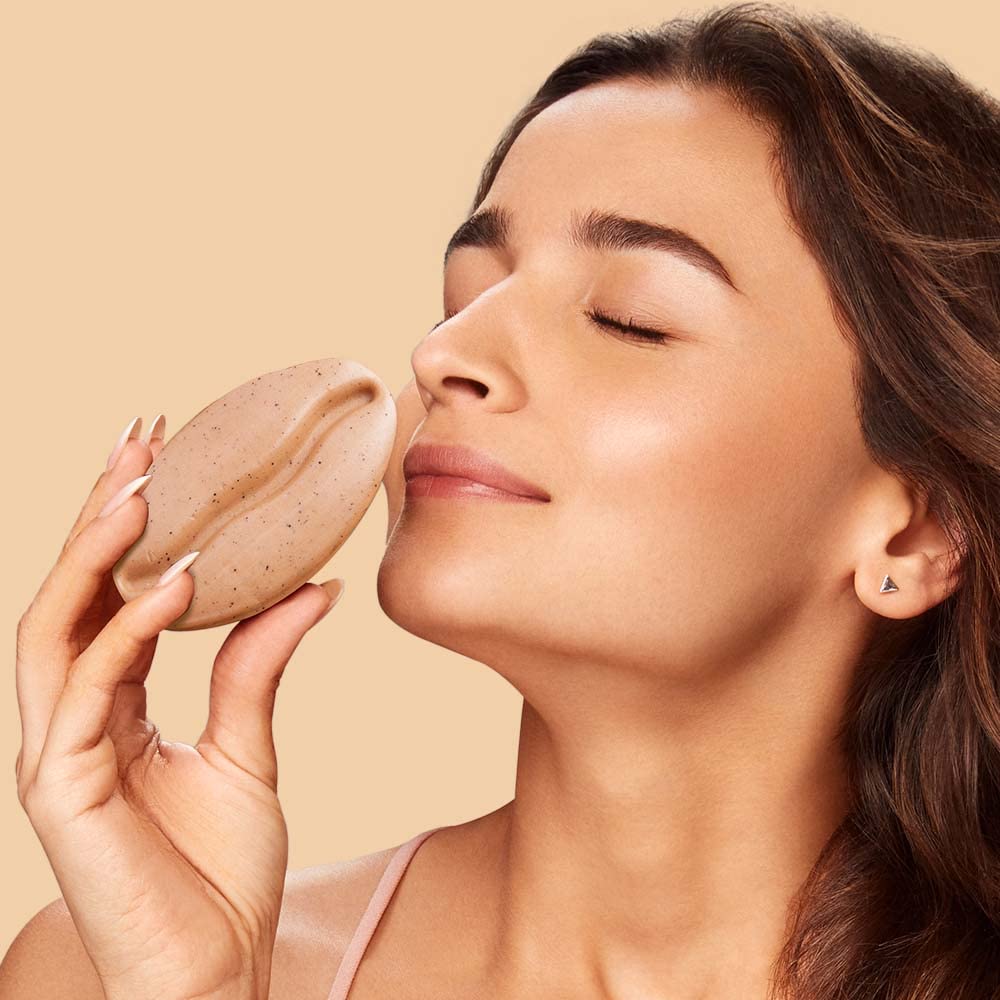 mCaffeine Exfoliating Tan Removal Soap with Coffee,Almond Milk & Caramel|De Tan Bathing Soap for Polishing & Moisturizing the