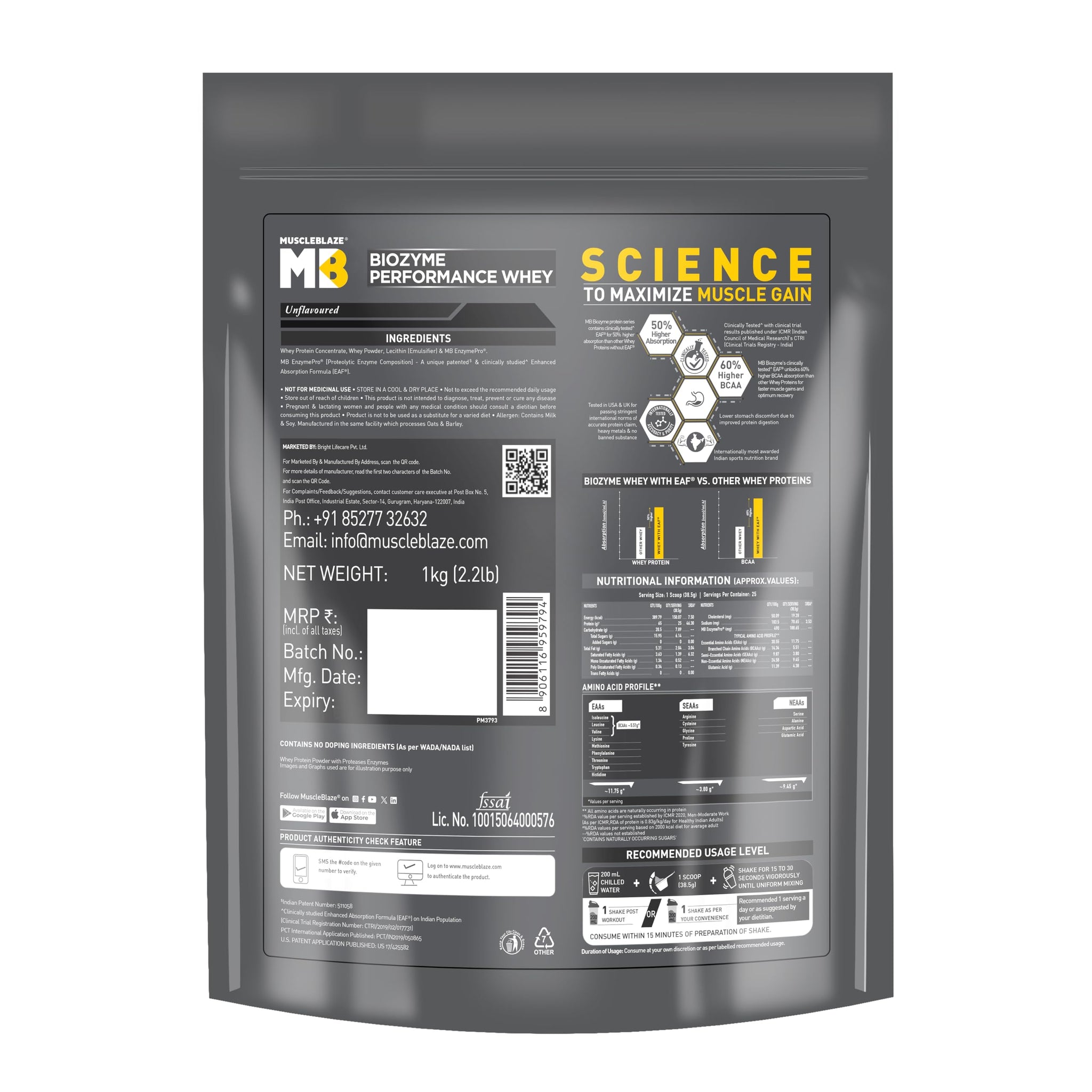 MuscleBlaze Cyclone Blender Shaker Bottle, Black, 700ml - in use (51)