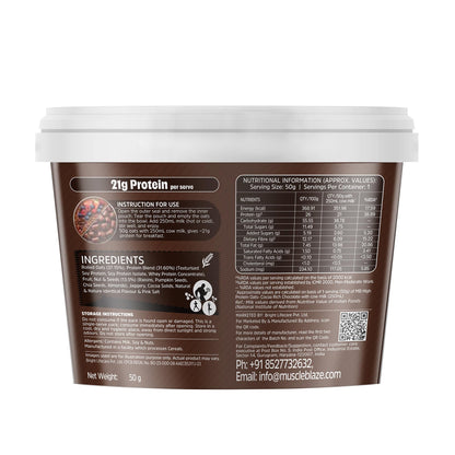 MuscleBlaze High Protein Oats with Whey Protein Concentrate, Cocoa Rich Chocolate Flavor, 50g Single Pack - close-up detail
