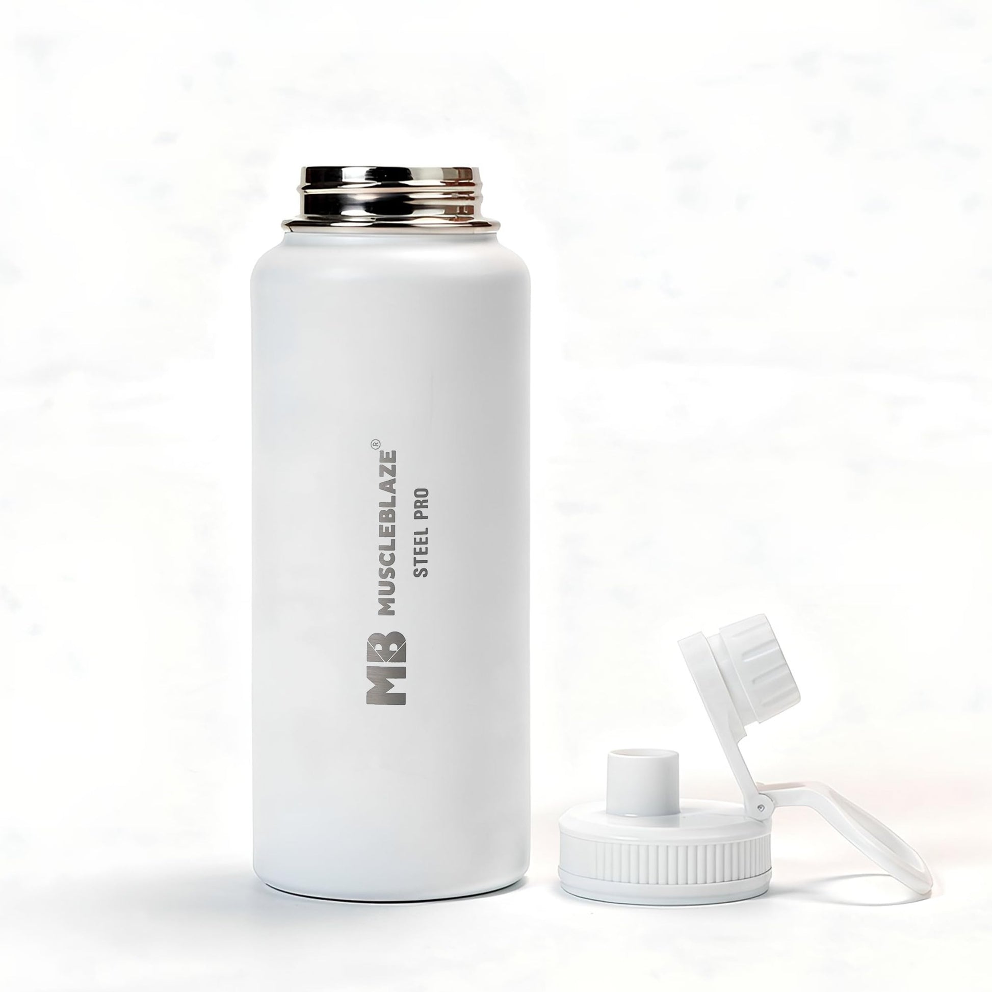 MuscleBlaze Stainless Steel Vacuum Insulated Water Bottle Thermos, 1L, Wide Mouth, Leak-Proof Lid - label detail (13)