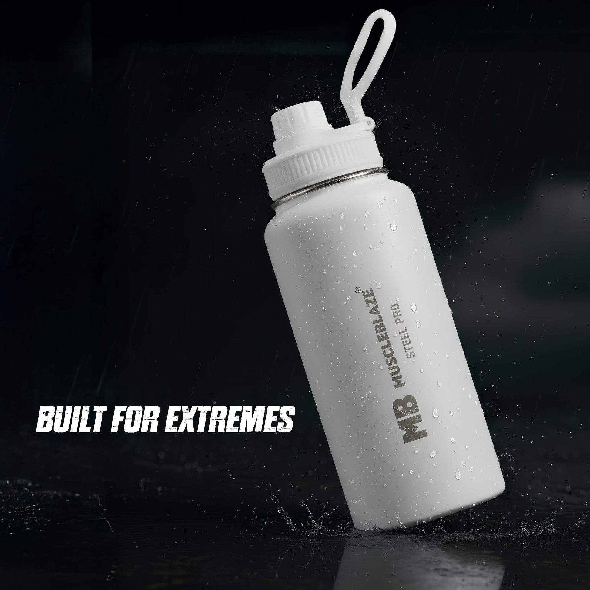 MuscleBlaze Stainless Steel Vacuum Insulated Water Bottle Thermos, 1L, Wide Mouth, Leak-Proof Lid - close-up detail (15)