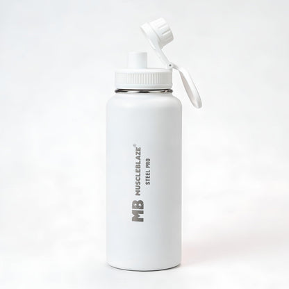 MuscleBlaze Stainless Steel Vacuum Insulated Water Bottle Thermos, 1L, Wide Mouth, Leak-Proof Lid - in use (16)