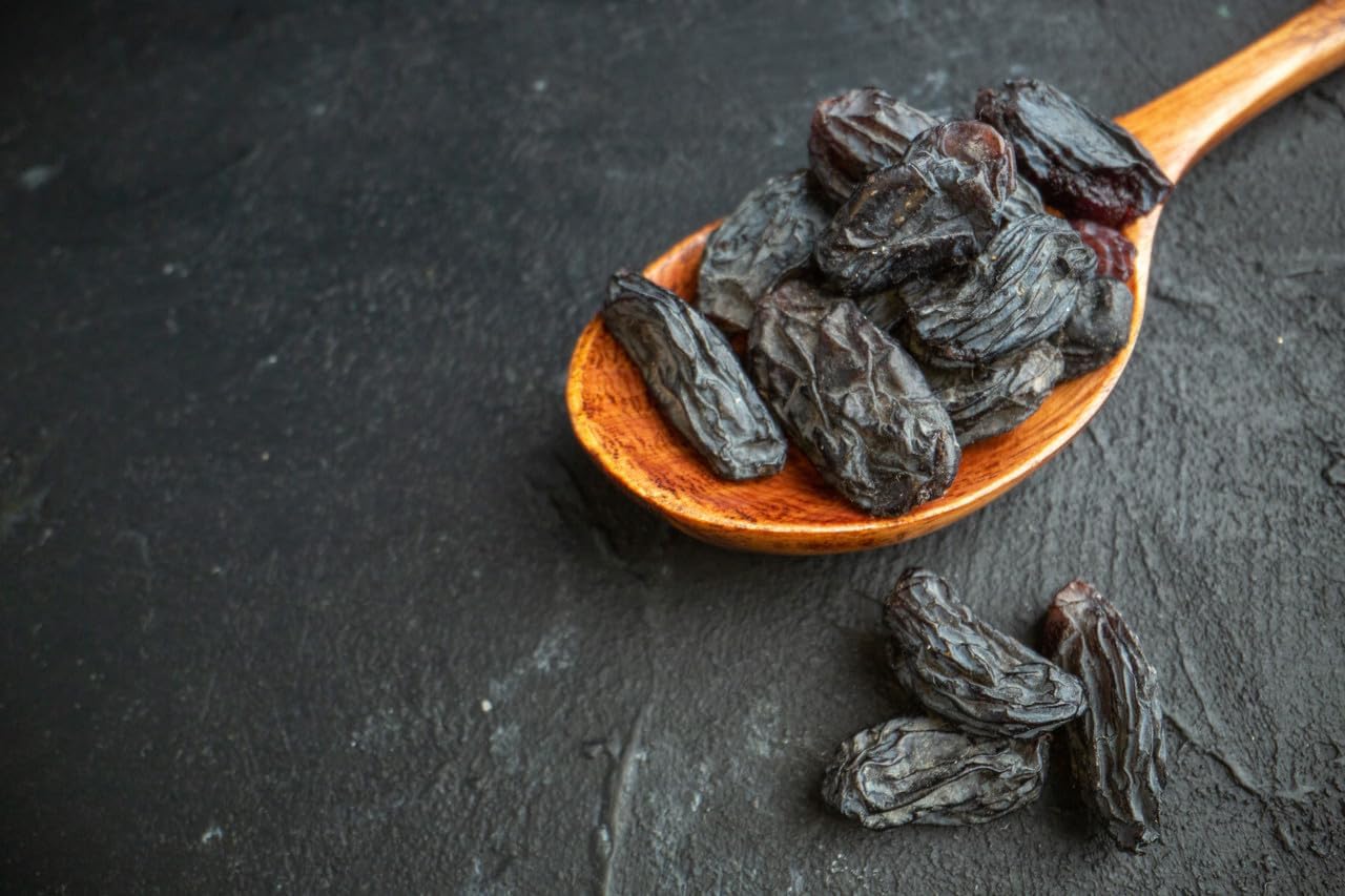 RR NUTS Seedless Black Raisins Kali Kishmish, Naturally Sun-Dried, No Added Sugar, Dried Fruit Snack - ingredients panel