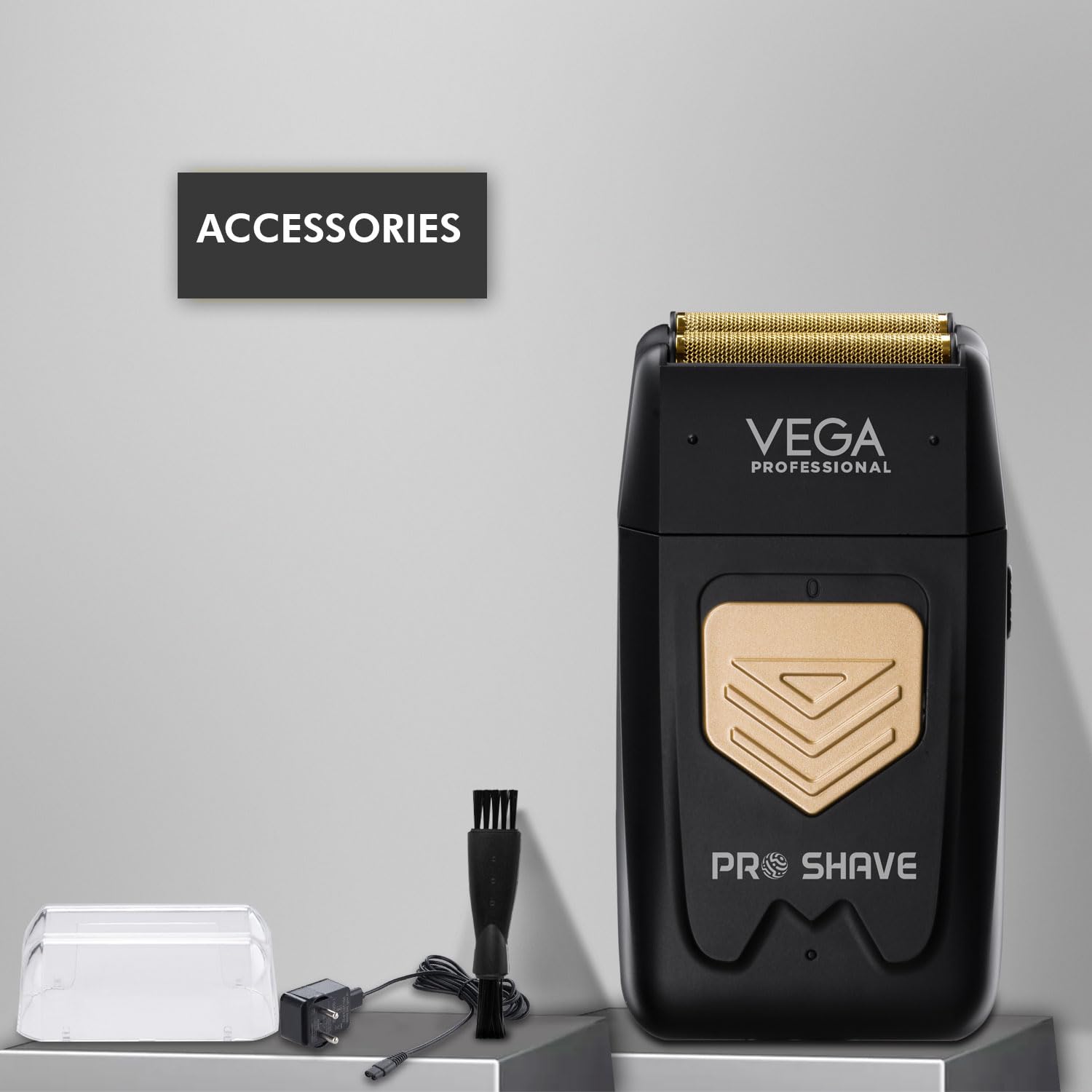 VEGA PROFESSIONAL Mighty Mini Foil Hair Shaver for Men, Portable Electric Shaver with Triple Floating Blades, 180 Min Runtime