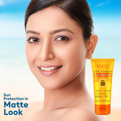 VLCC Aqua Light Sunscreen Gel SPF 70 PA++++ with Hyaluronic Acid & Vitamin C, Fragrance-Free - ingredients panel (14)