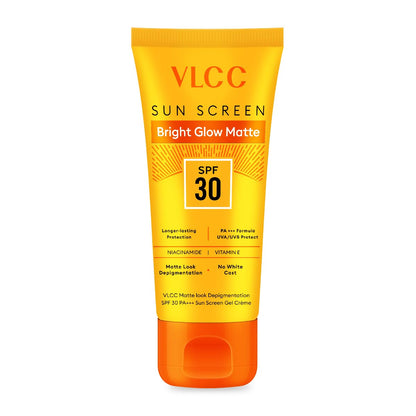 VLCC Aqua Light Sunscreen Gel SPF 70 PA++++ with Hyaluronic Acid & Vitamin C, Fragrance-Free (9)