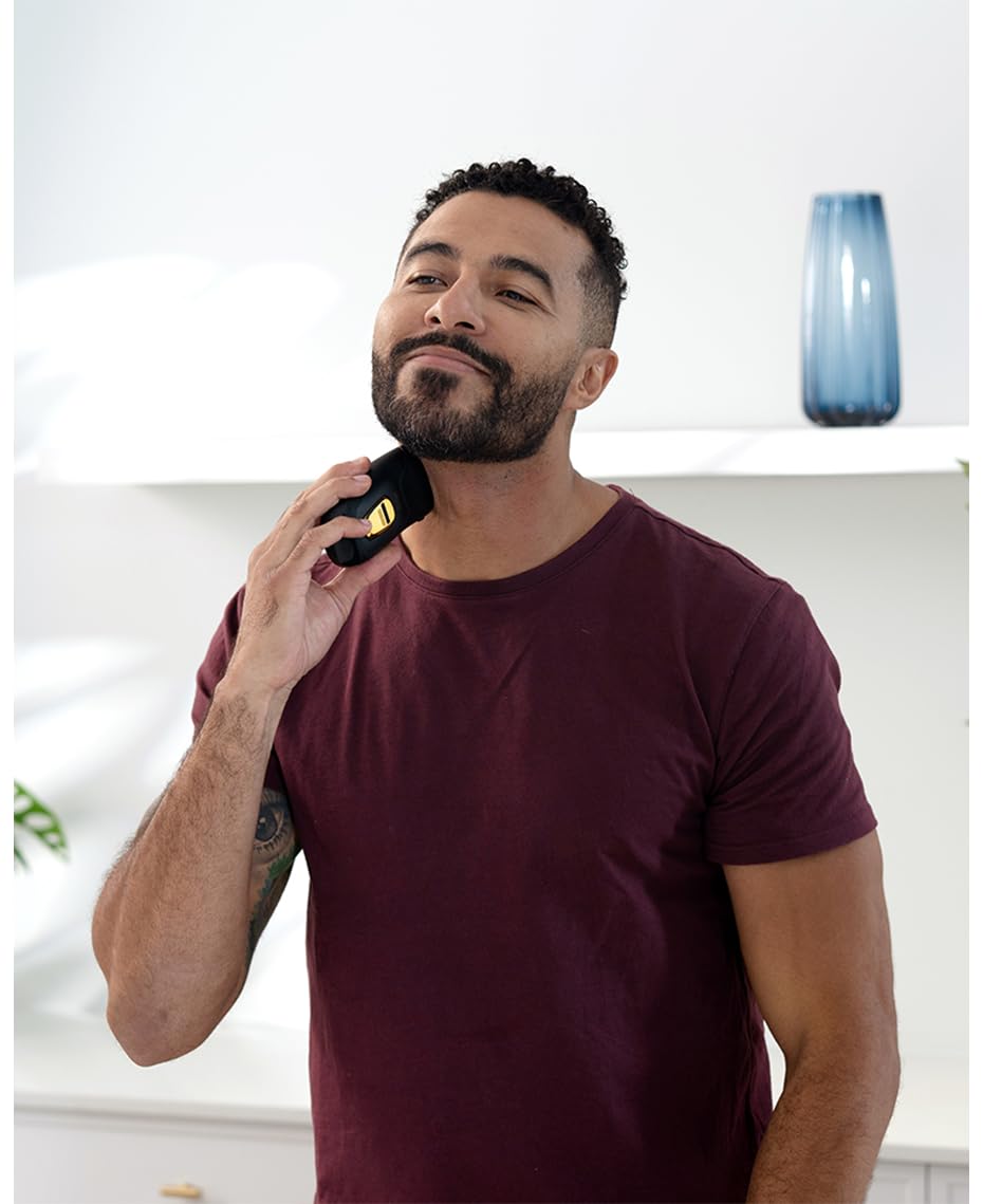 Wahl Waterproof Compact Foil Shaver for Men, 3-Cut System, Rechargeable, Wet/Dry, Travel Pouch - packaging
